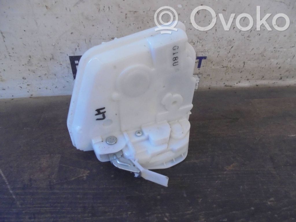 Mazda 3 II Rear door lock 