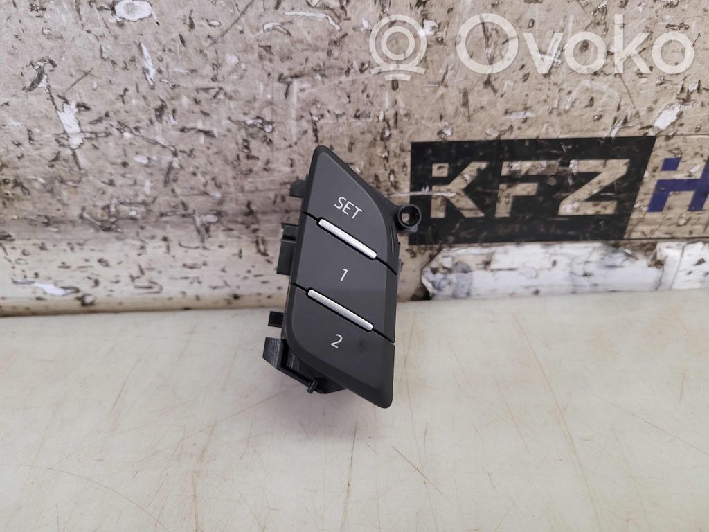 Audi Q7 4M Seat control switch 