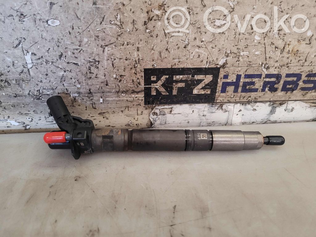 Audi Q7 4M Inyector de combustible 