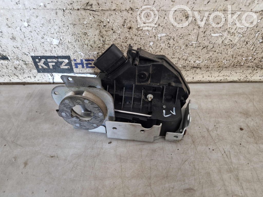 Ford Transit Priekšpusē slēdzene 