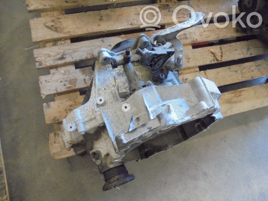 Volkswagen Golf V Manualna 5-biegowa skrzynia biegów