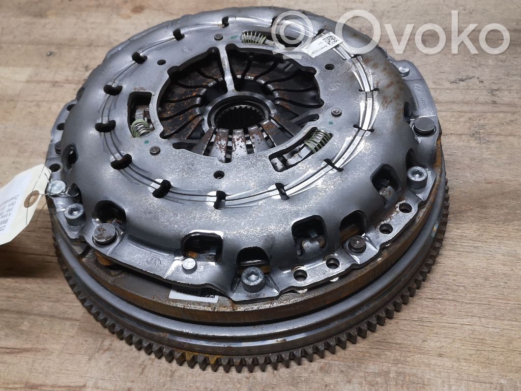 Vauhtipyörä   8482606,8482606,8487332,NEU