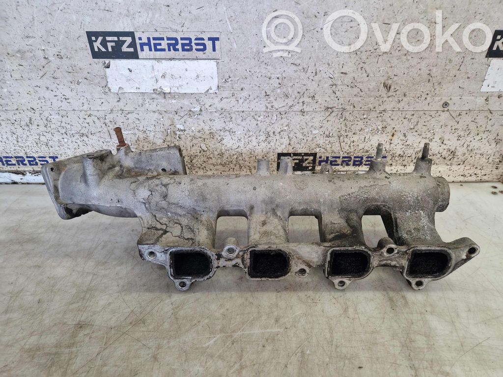 Nissan Pathfinder R51 Colector de admisión 