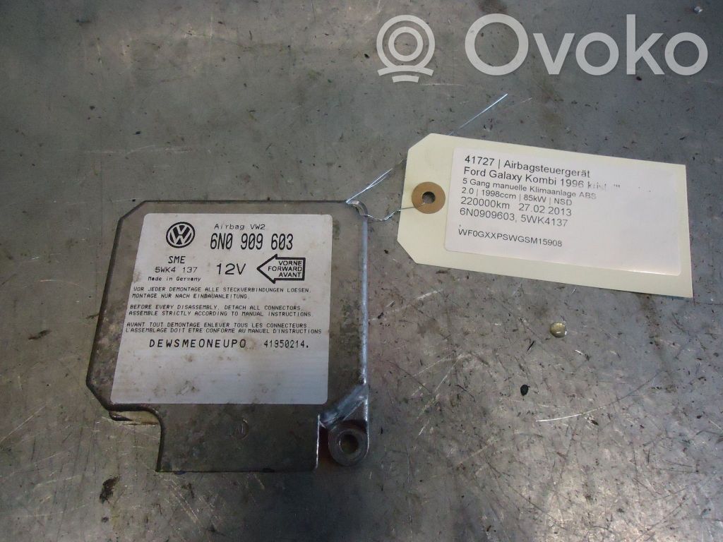 Module de contrôle airbag   6N0909603,5WK4137,5WK4137,6N0909603