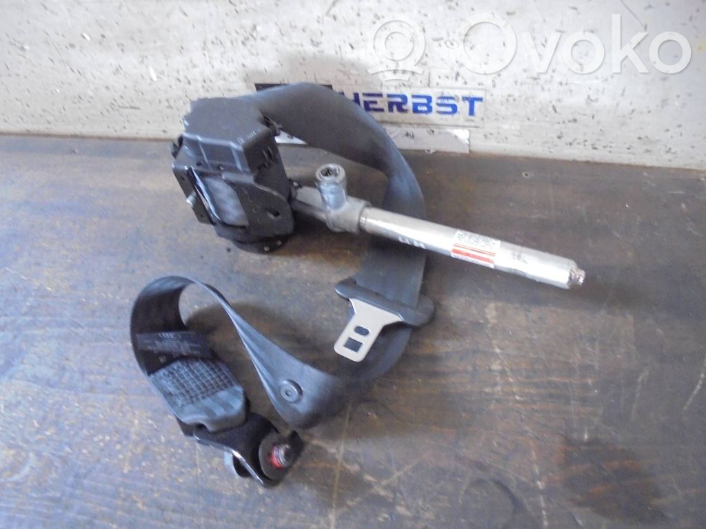 Volvo V70 Cinturón trasero 