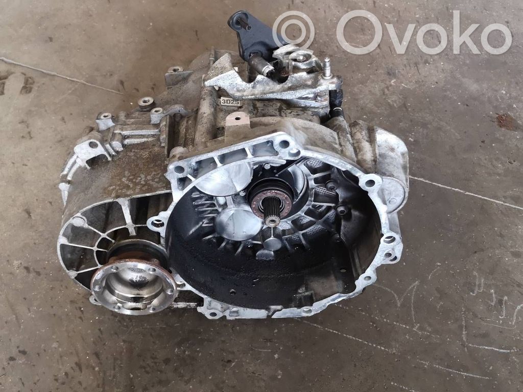Audi Q3 8U Manualna 6-biegowa skrzynia biegów 