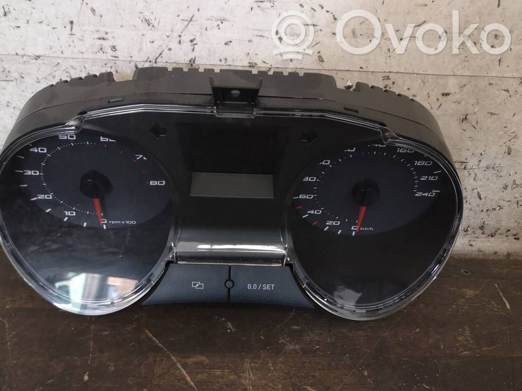 Seat Ibiza IV (6J,6P) Спидометр (приборный щиток) 