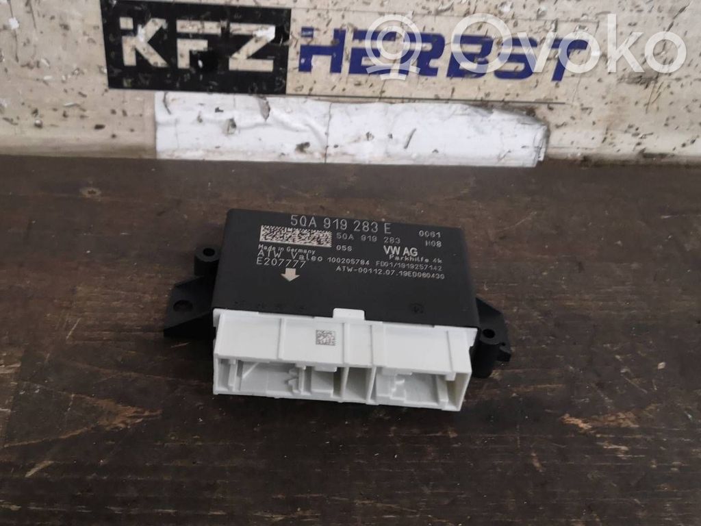 Sonstige Steuergeräte / Module   5QA919283E