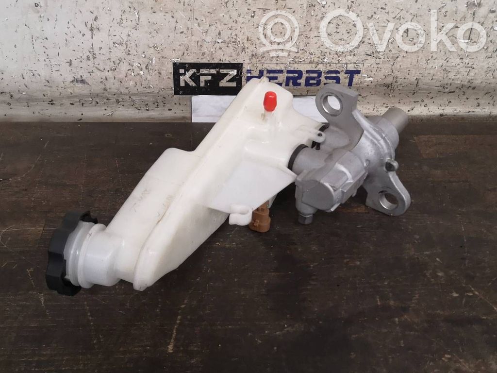 Opel Astra K Pääjarrusylinteri 