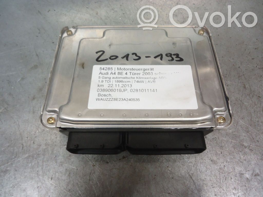Audi A4 S4 B6 8E 8H Engine control unit/module 