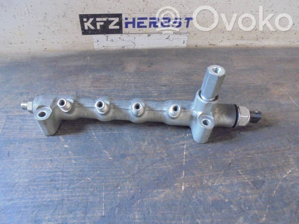 Opel Astra J Kraftstoffleitung 
