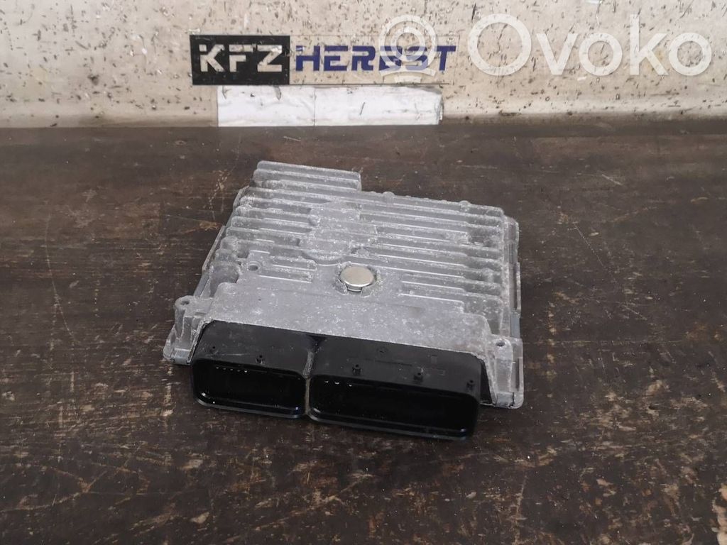 Unitate/modul de control motor   03L906023LK,5WP42686AA,03L906023LK,5WP42686AA