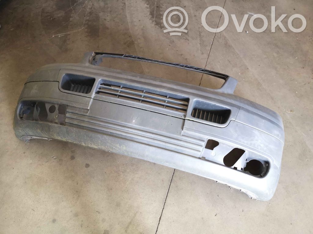 Volkswagen Transporter - Caravelle T5 Parachoques delantero 