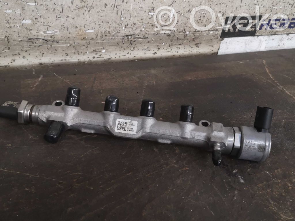Volkswagen PASSAT B8 Kraftstoffleitung 