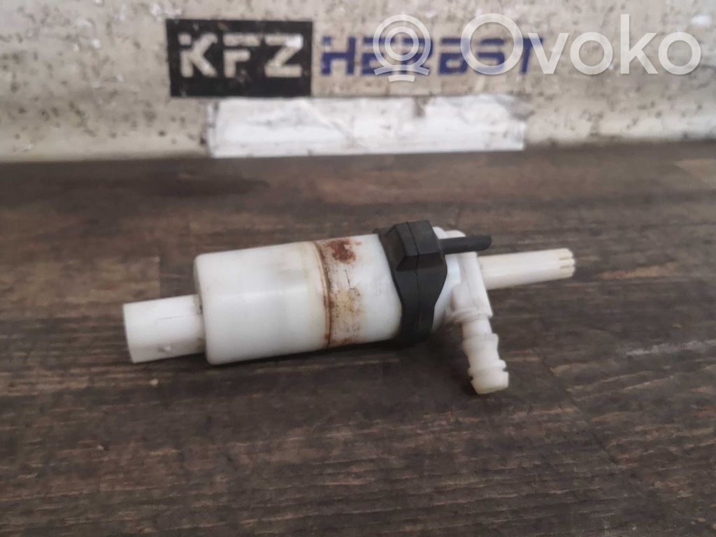 KIA Sportage Windscreen/windshield washer pump 