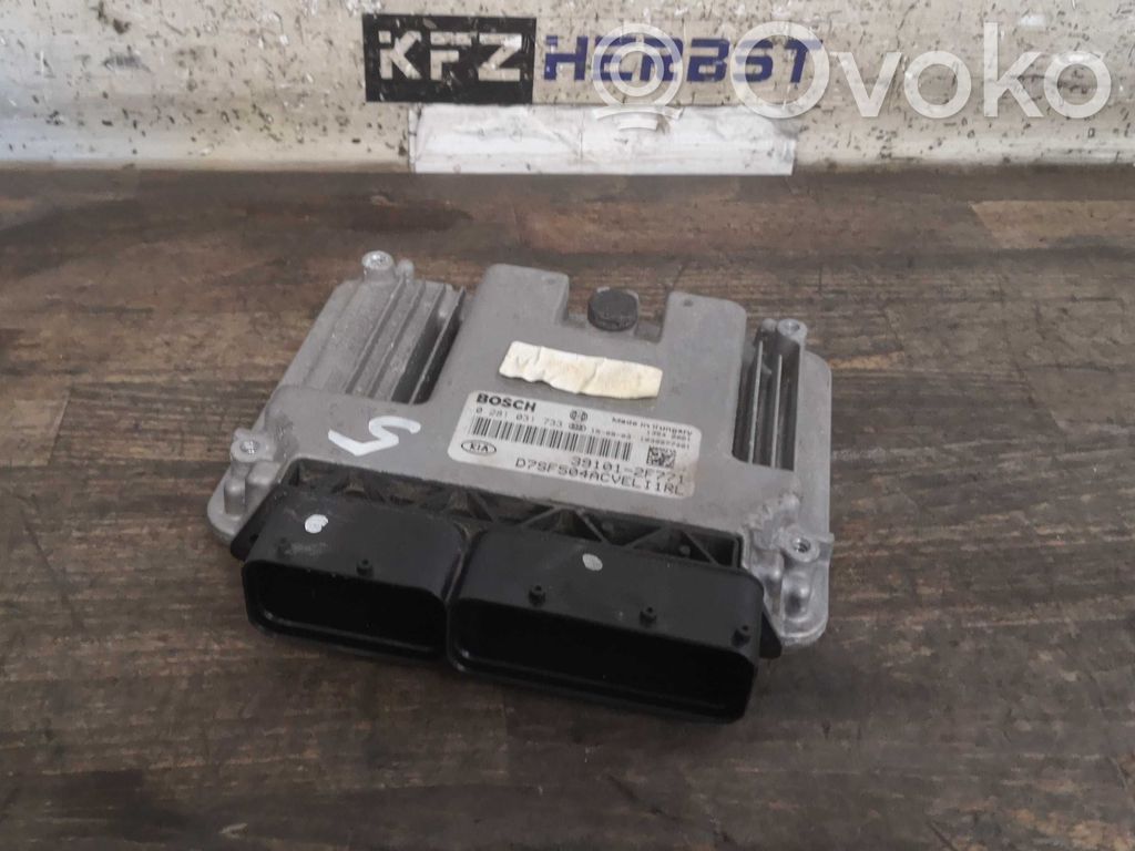 KIA Sportage Engine control unit/module 