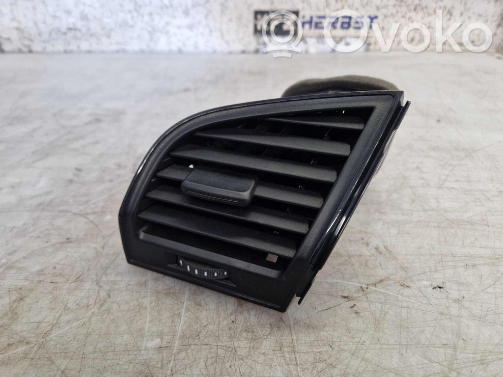 Skoda Fabia Mk3 (NJ) Griglia di ventilazione centrale cruscotto 