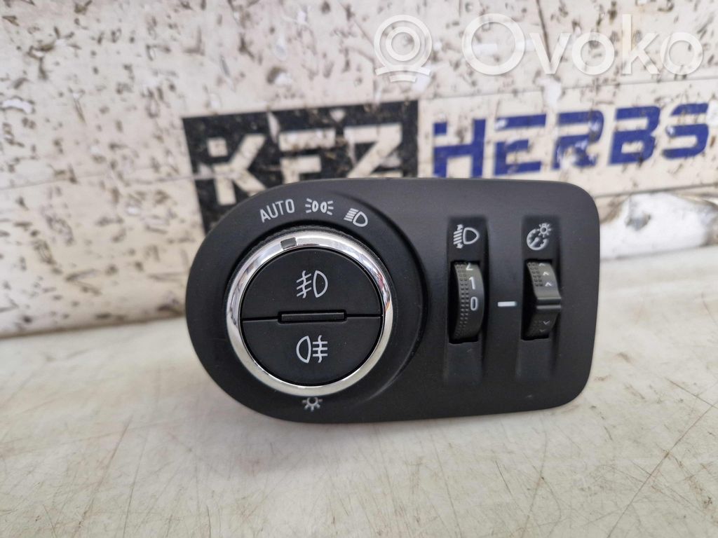 Opel Astra K Light switch 