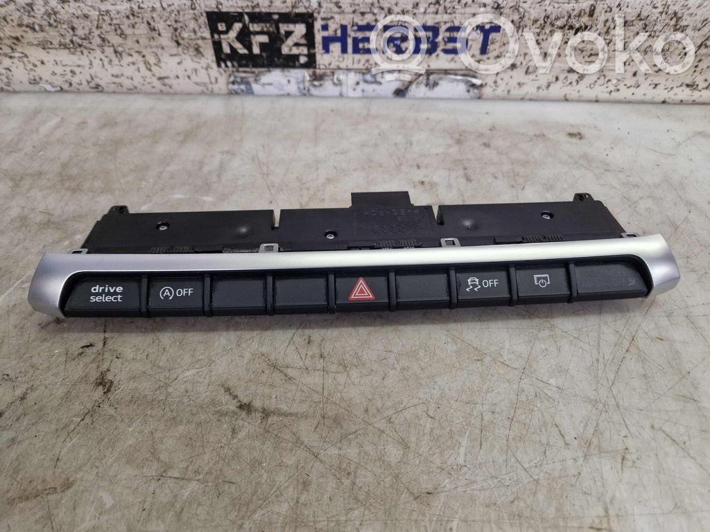 Audi A3 S3 8V Interruttore luci di emergenza 