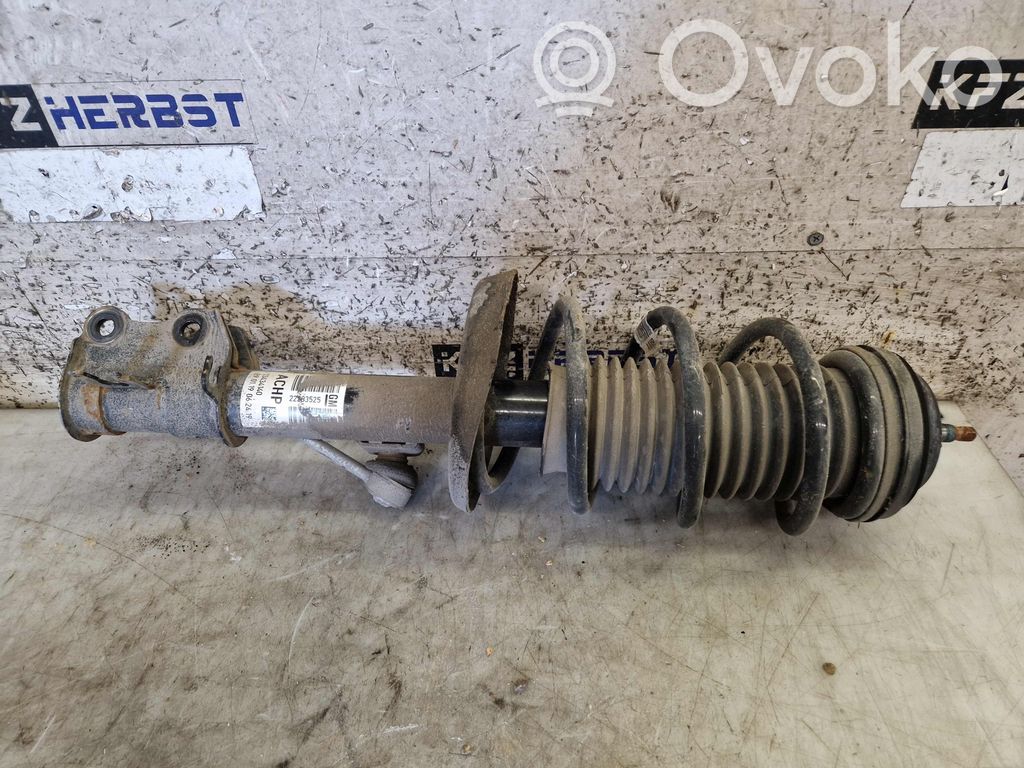 Opel Corsa E Front shock absorber with coil spring 