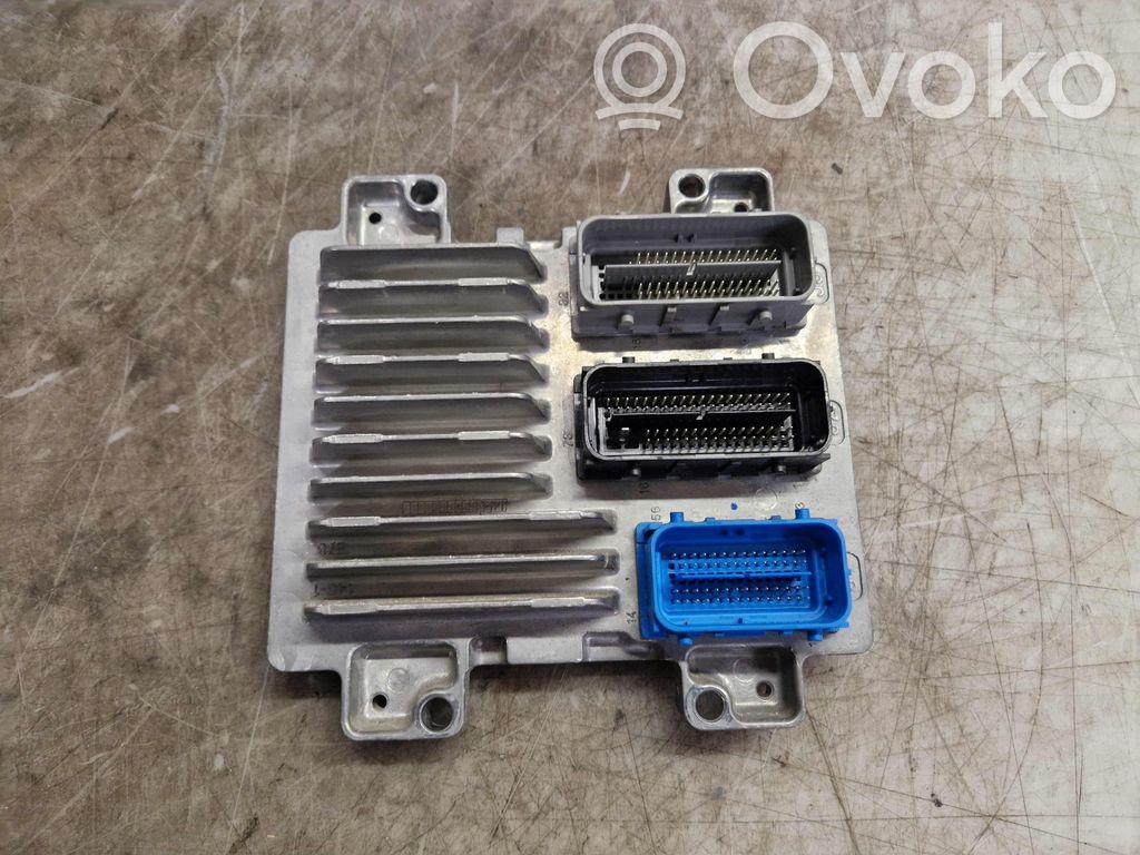 Opel Mokka Engine control unit/module 