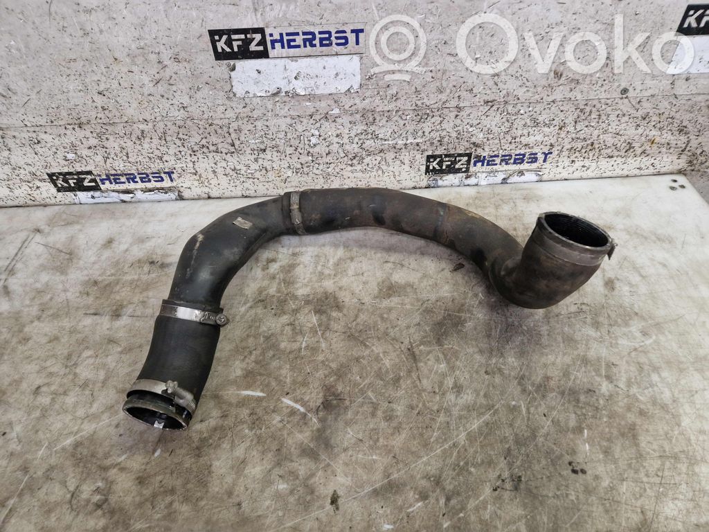 Land Rover Freelander 2 - LR2 Conductă/furtun admisie aer 