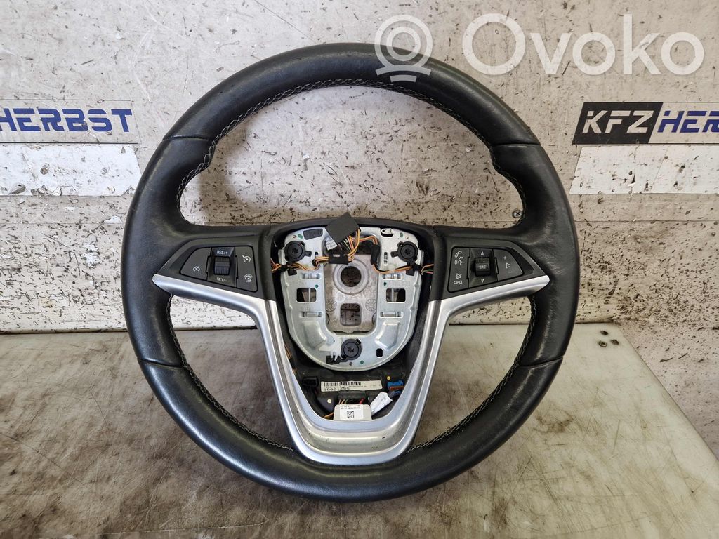 Opel Mokka X Ohjauspyörä 