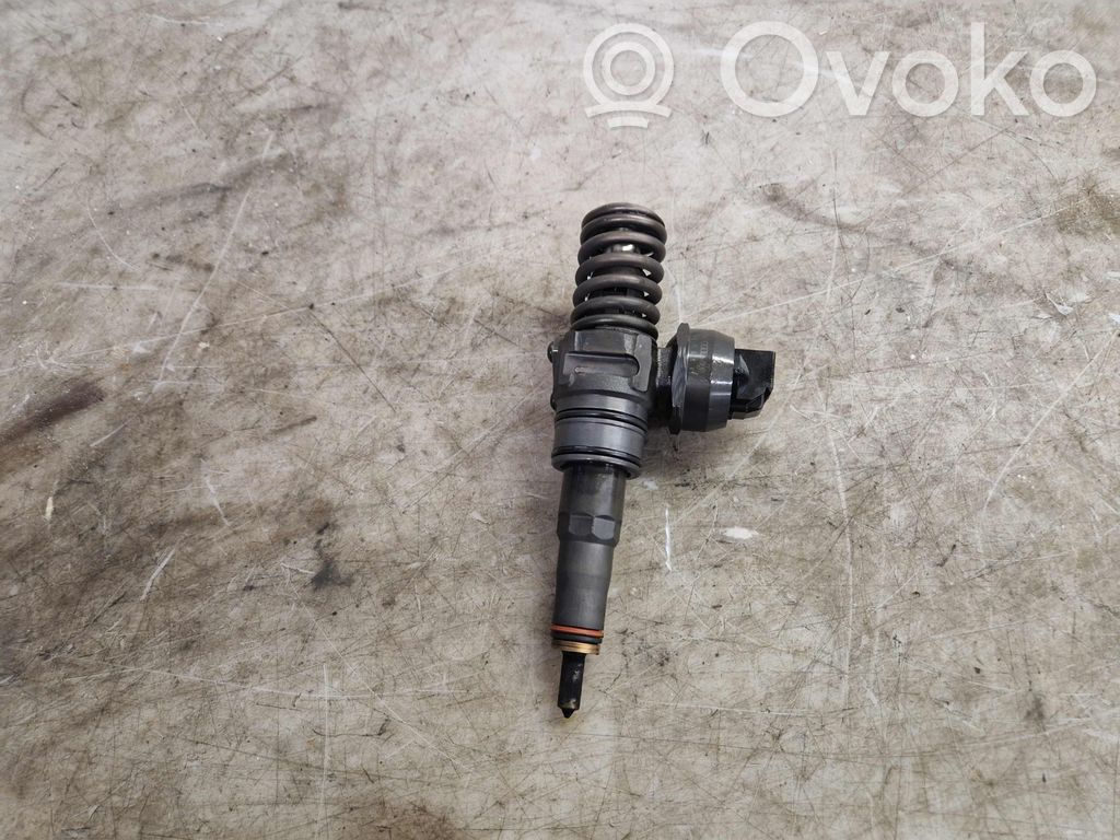 Inyector de combustible   038130073BQ,038130080AX,038130073BQ,038130080AX