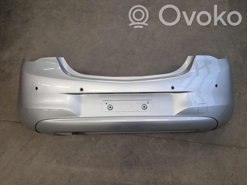 Opel Corsa E Bamperis 