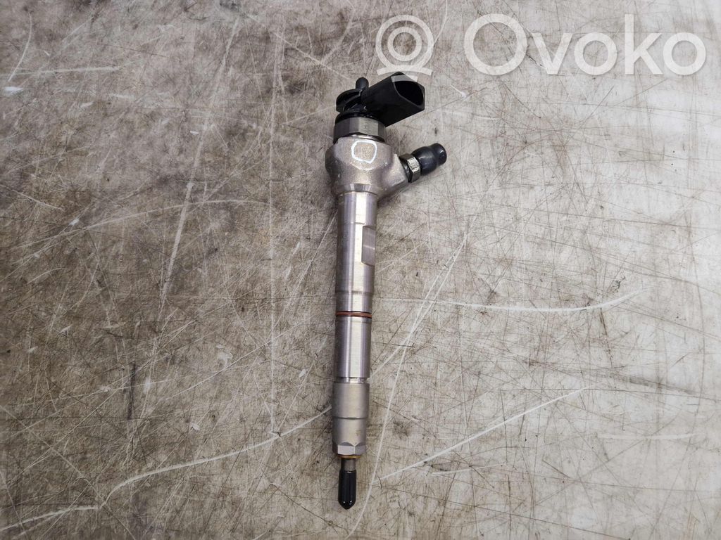 Inyector de combustible   05L130277Q,05L130277Q