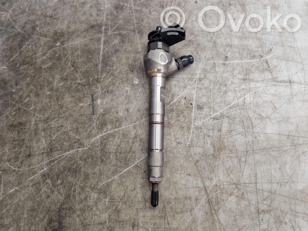 Inyector de combustible   05L130277Q,05L130277Q