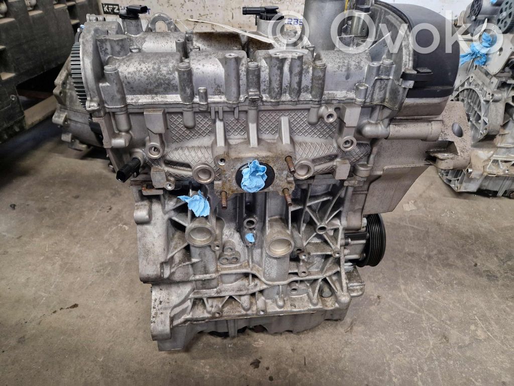 Engine   04E100031B,04E100098,04E100031B,04E100098