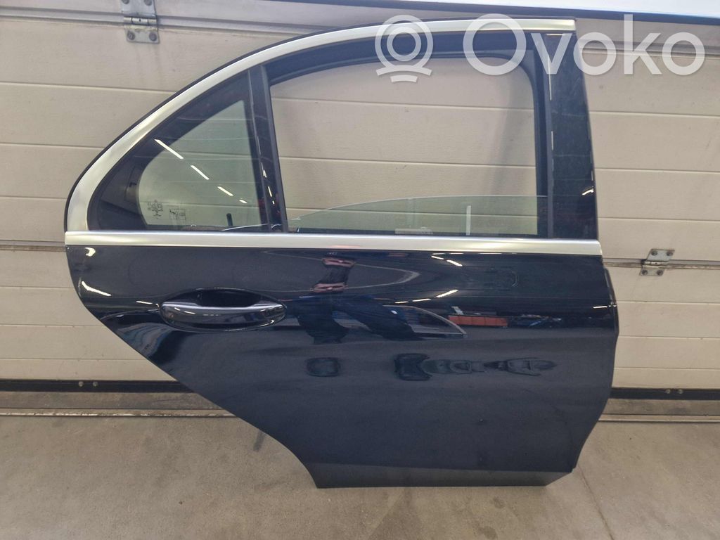 Mercedes-Benz C W205 Puerta trasera 