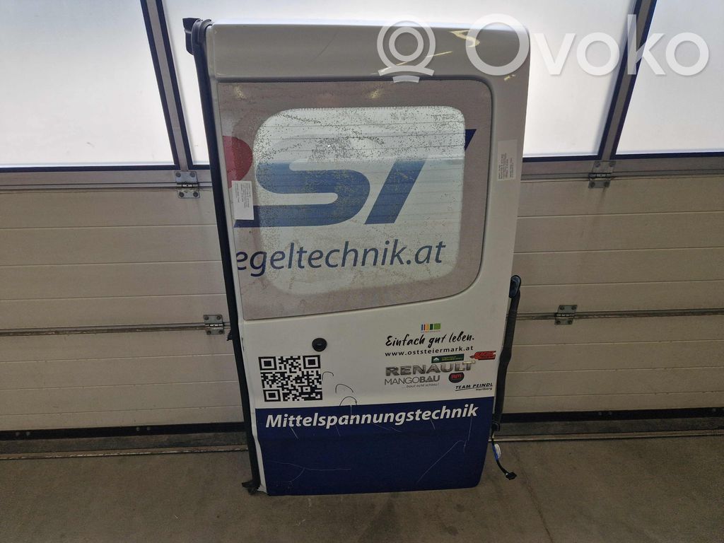 Renault Trafic III (X82) Puerta trasera 