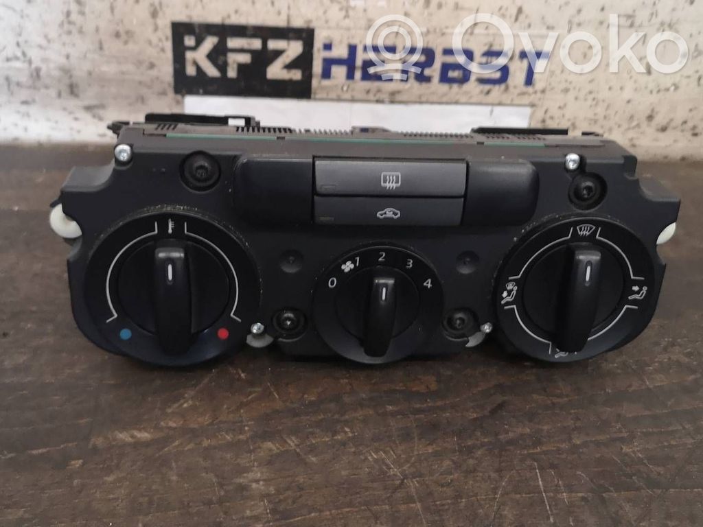 Volkswagen Caddy Interior fan control switch 