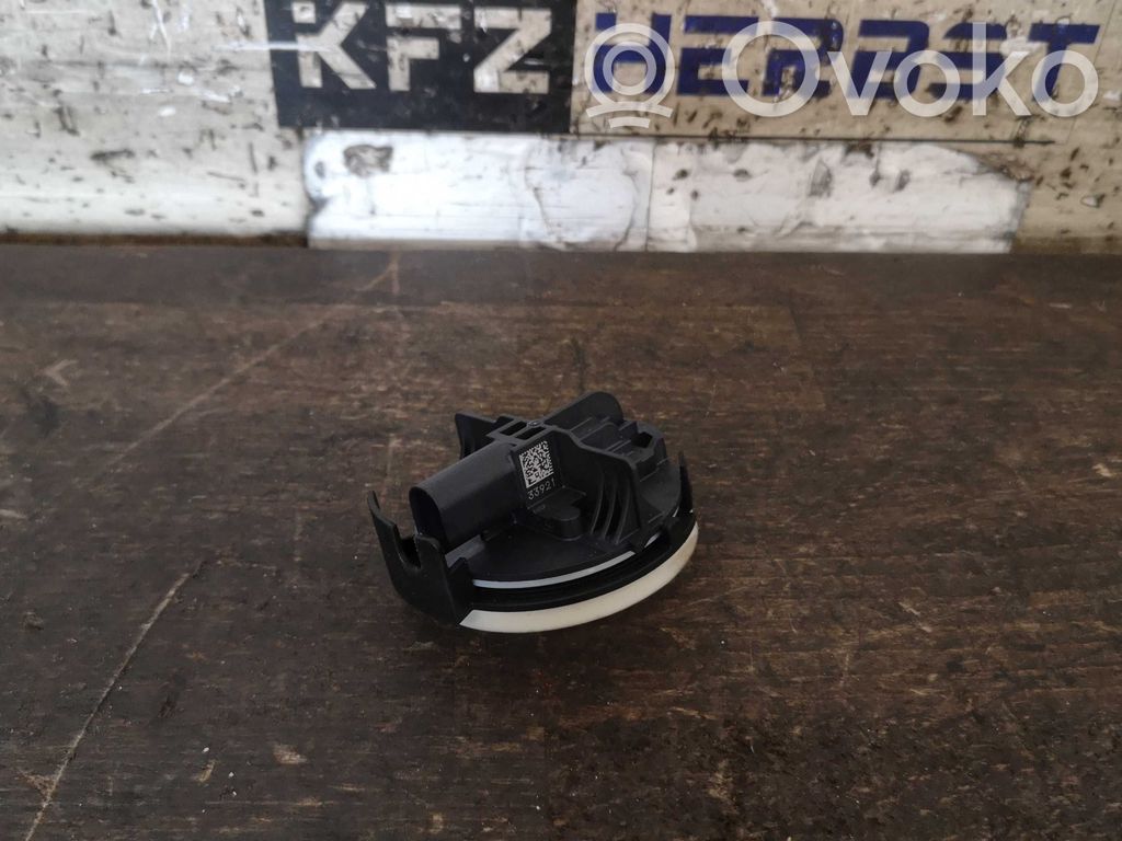 Audi Q4 Sportback e-tron Airbagsensor Crashsensor Drucksensor 