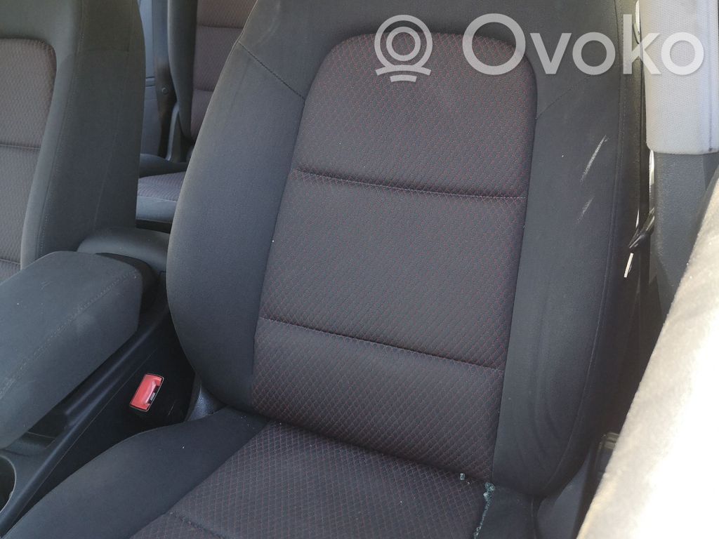Audi Q5 SQ5 8R Kuljettajan istuin 