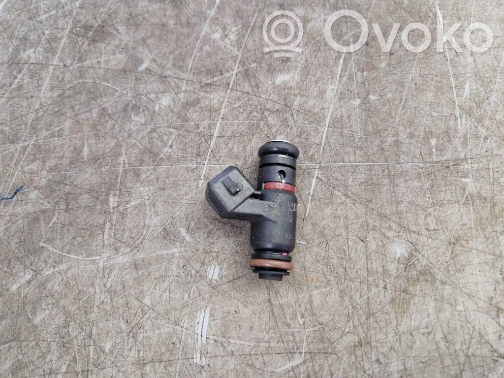 Fiat 500 Fuel injector 