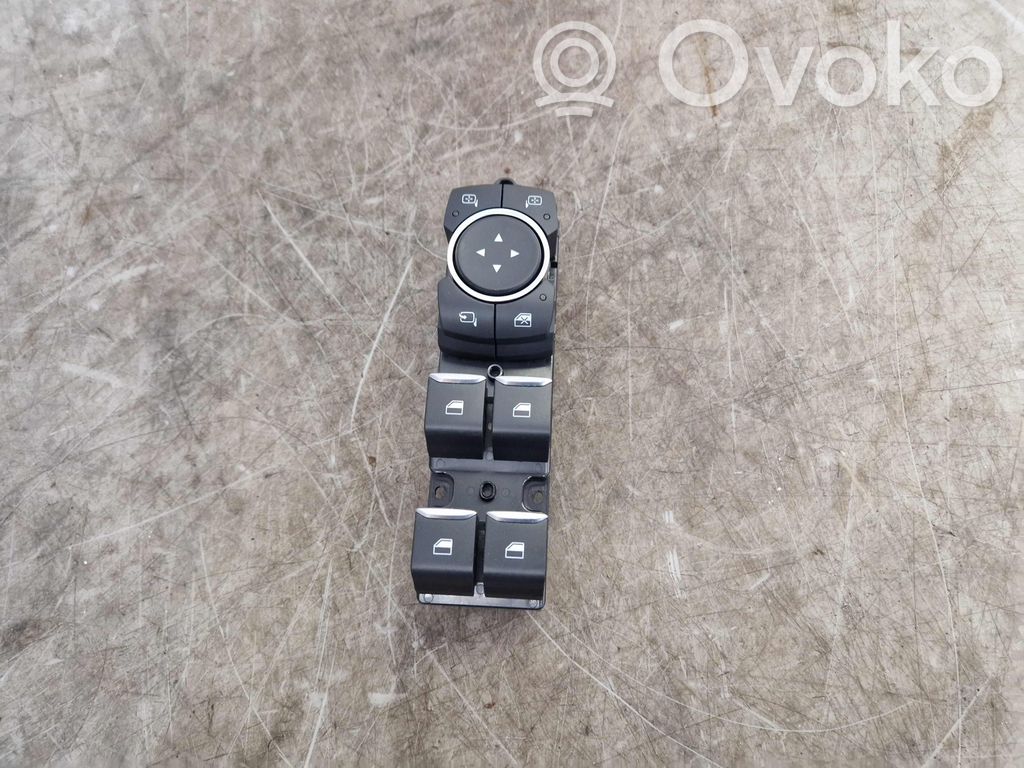 Ford Puma Electric window control switch 