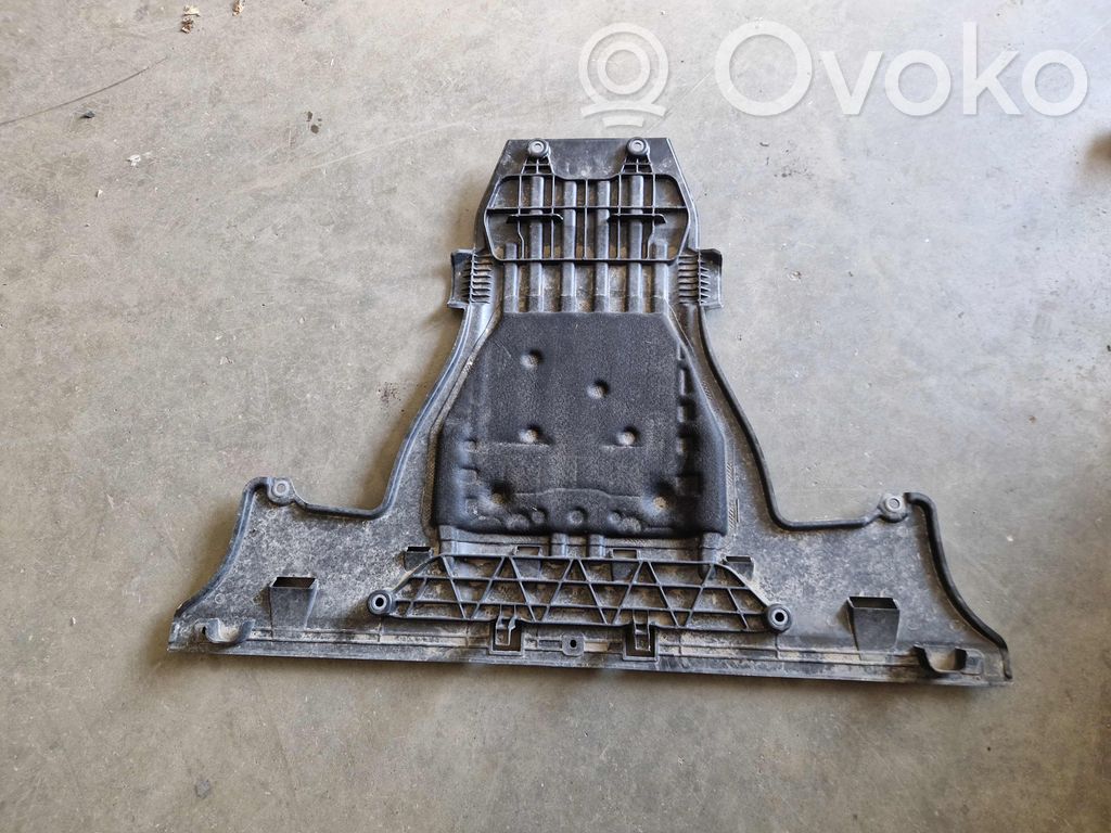 Engine splash shield/under tray   1EA825901,1EA825901,VWR2KAR11787FA