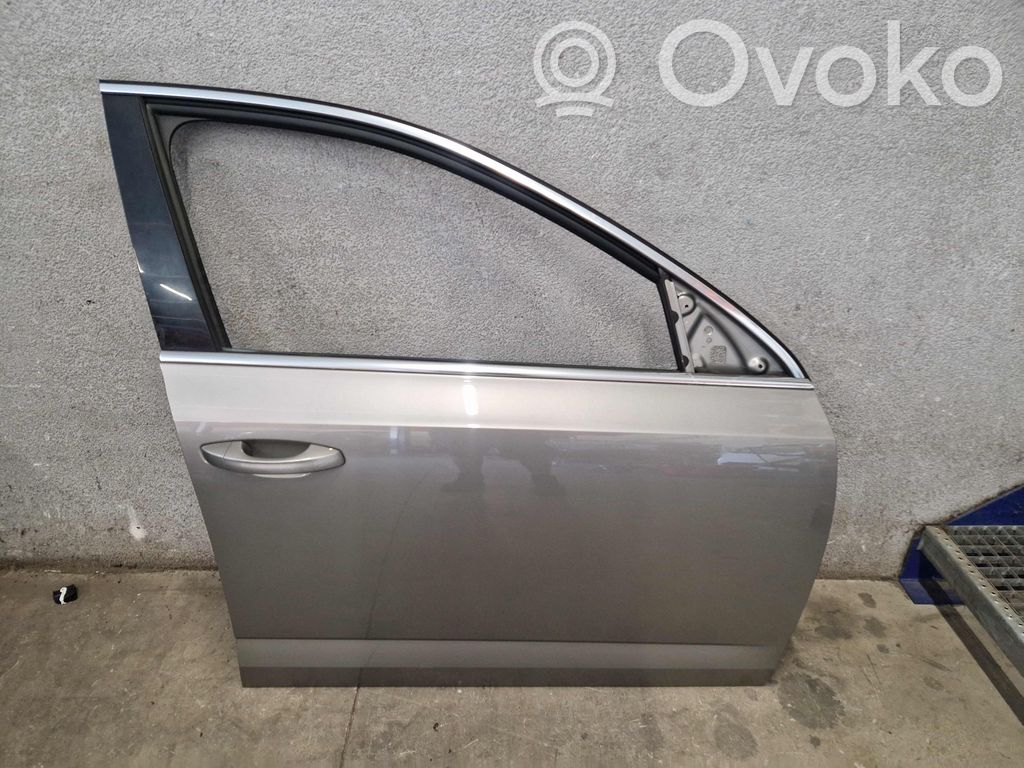 Skoda Octavia Mk3 (5E) Drzwi przednie 