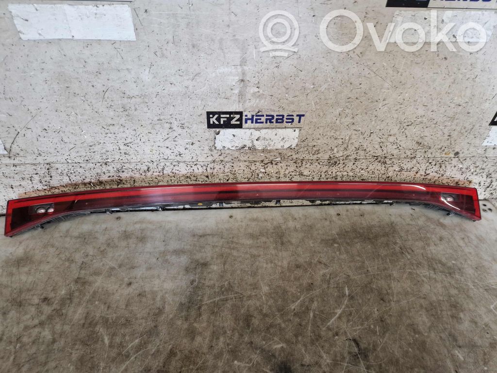 Dritte Bremsleuchte   10F945093,10F945093