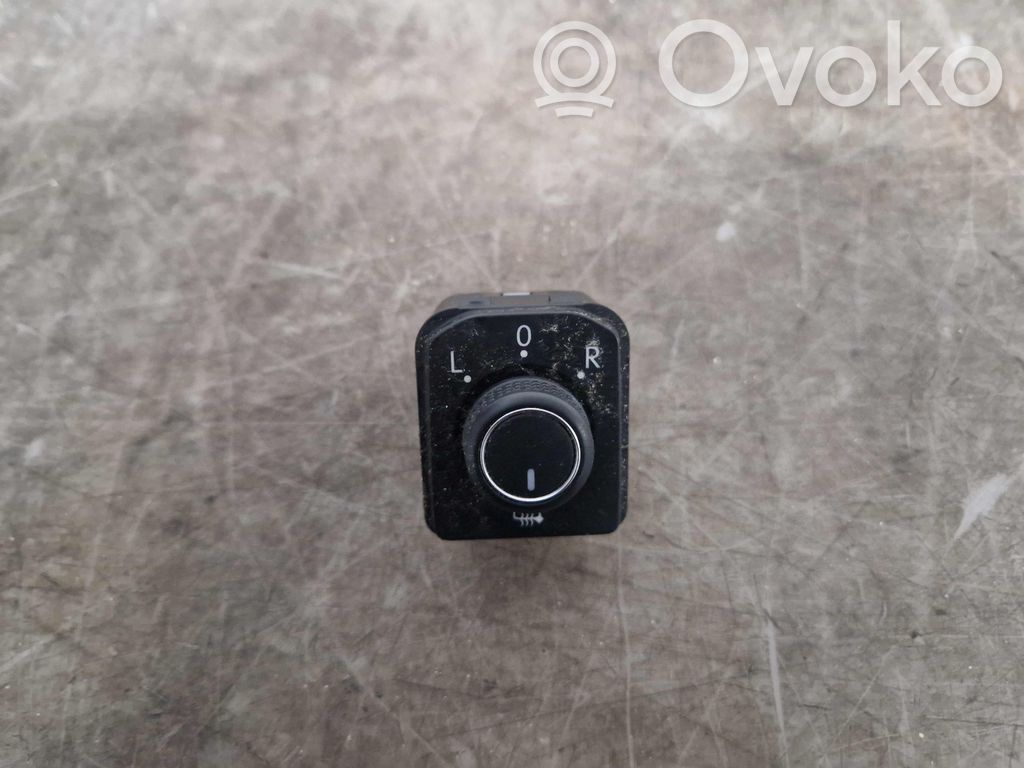 Volkswagen Tiguan Comutator oglinzi laterale 