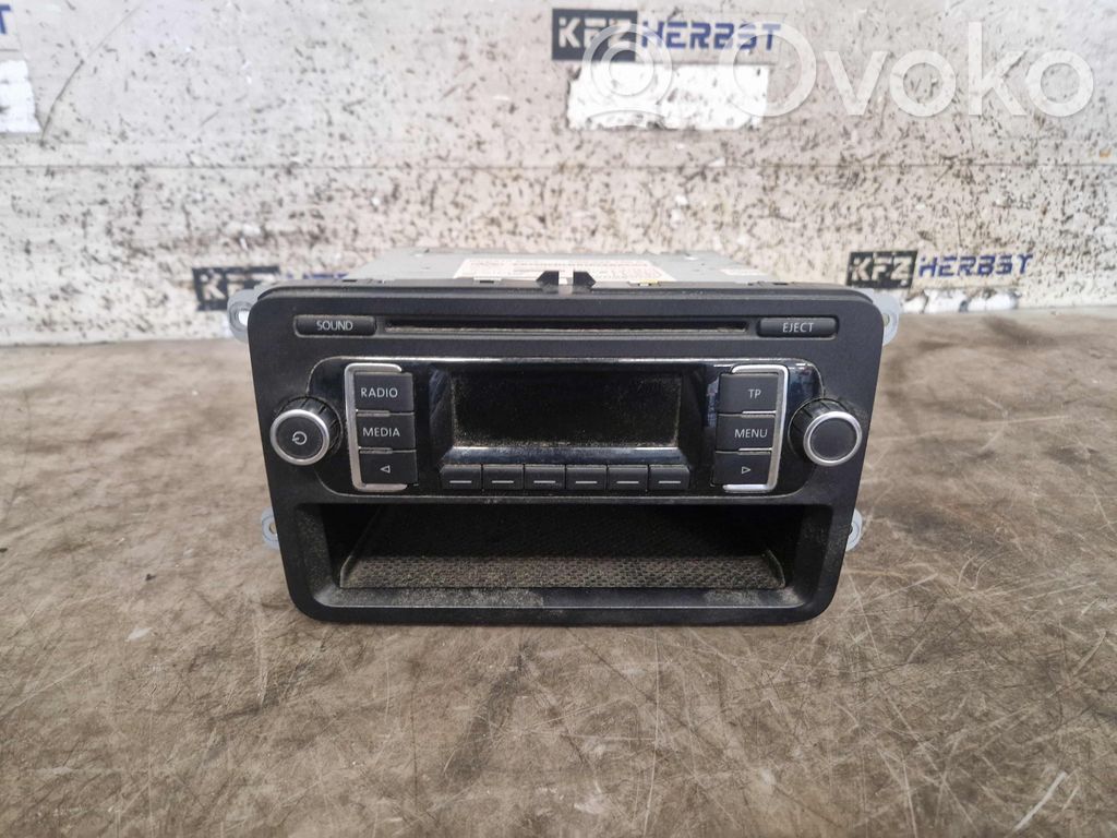 Volkswagen Caddy Navigation unit CD/DVD player 