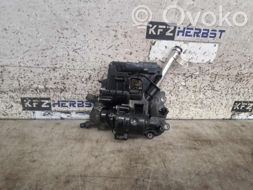 BMW 4 G22 G23 G24 G26 Termostaatti 
