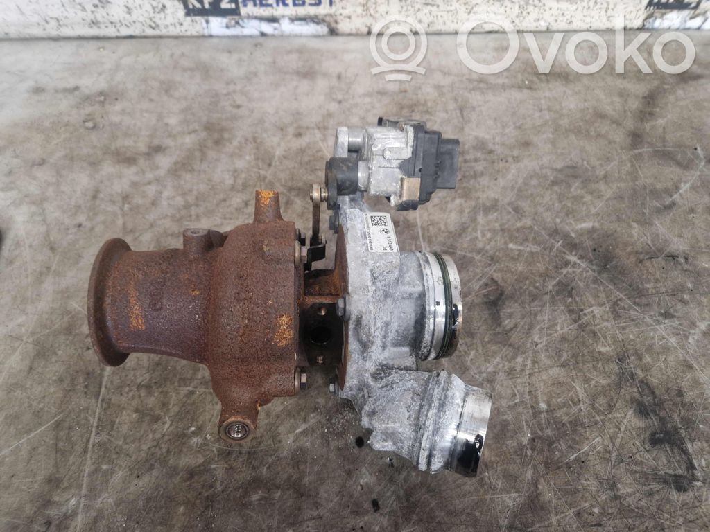 BMW 2 F22 F23 Turbina 