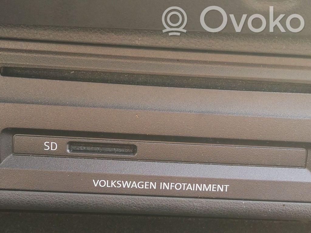 Volkswagen Golf VII Navigation unit CD/DVD player 