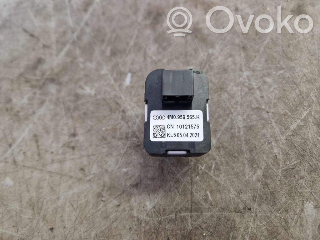 Przycisk regulacji lusterek bocznych   4M0959565K,4M0959565K