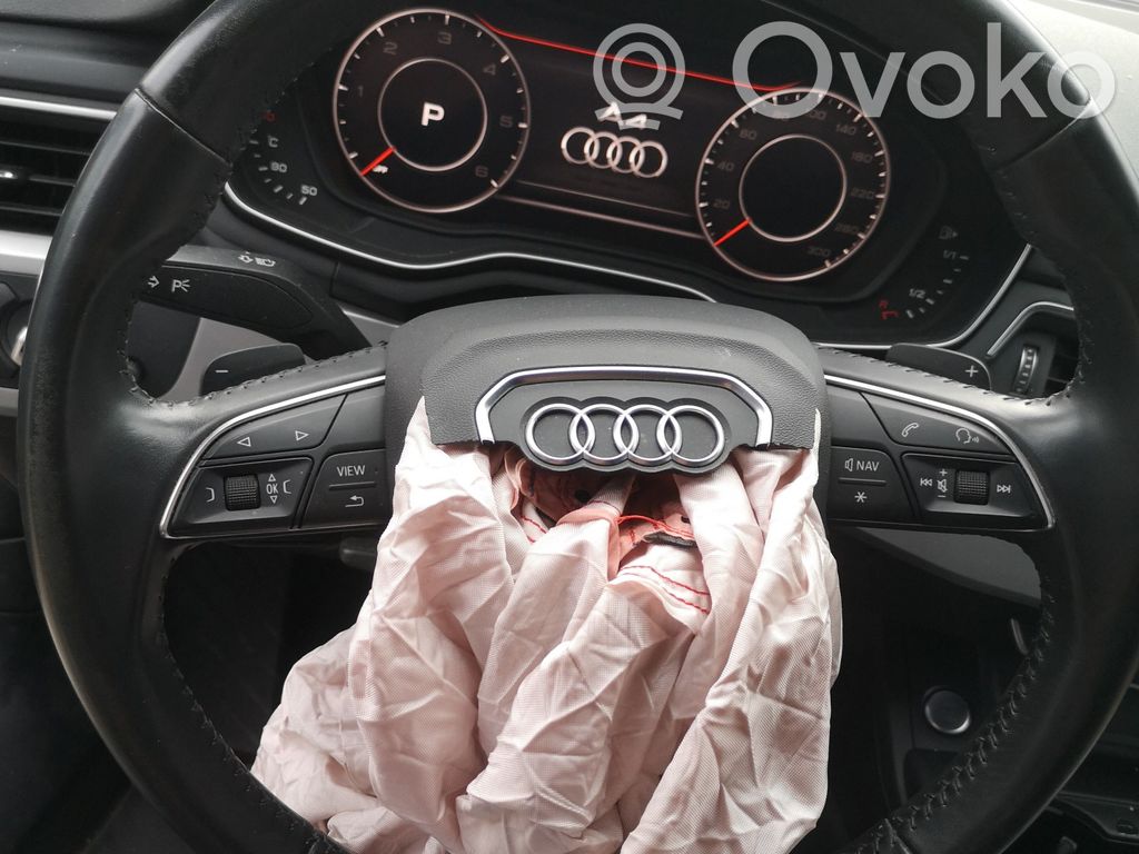 Audi A4 S4 B9 Ohjauspyörä