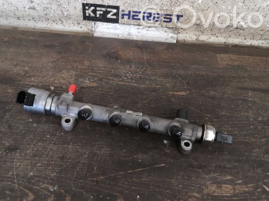 Audi A4 S4 B9 Tuyau d'alimentation d'injecteur de carburant 